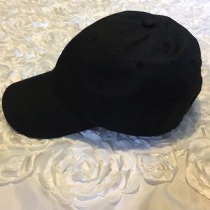Nike Accessories - Black Nike Golf Hat Nike Accessories - Black Nike Golf Hat